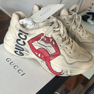 gucci sneakers rhyton